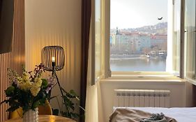 Rašínovo nábřeží - Riverside Residence